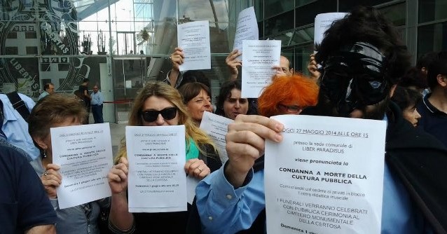 Protesta lavoratori Istituzione Musei Bologna